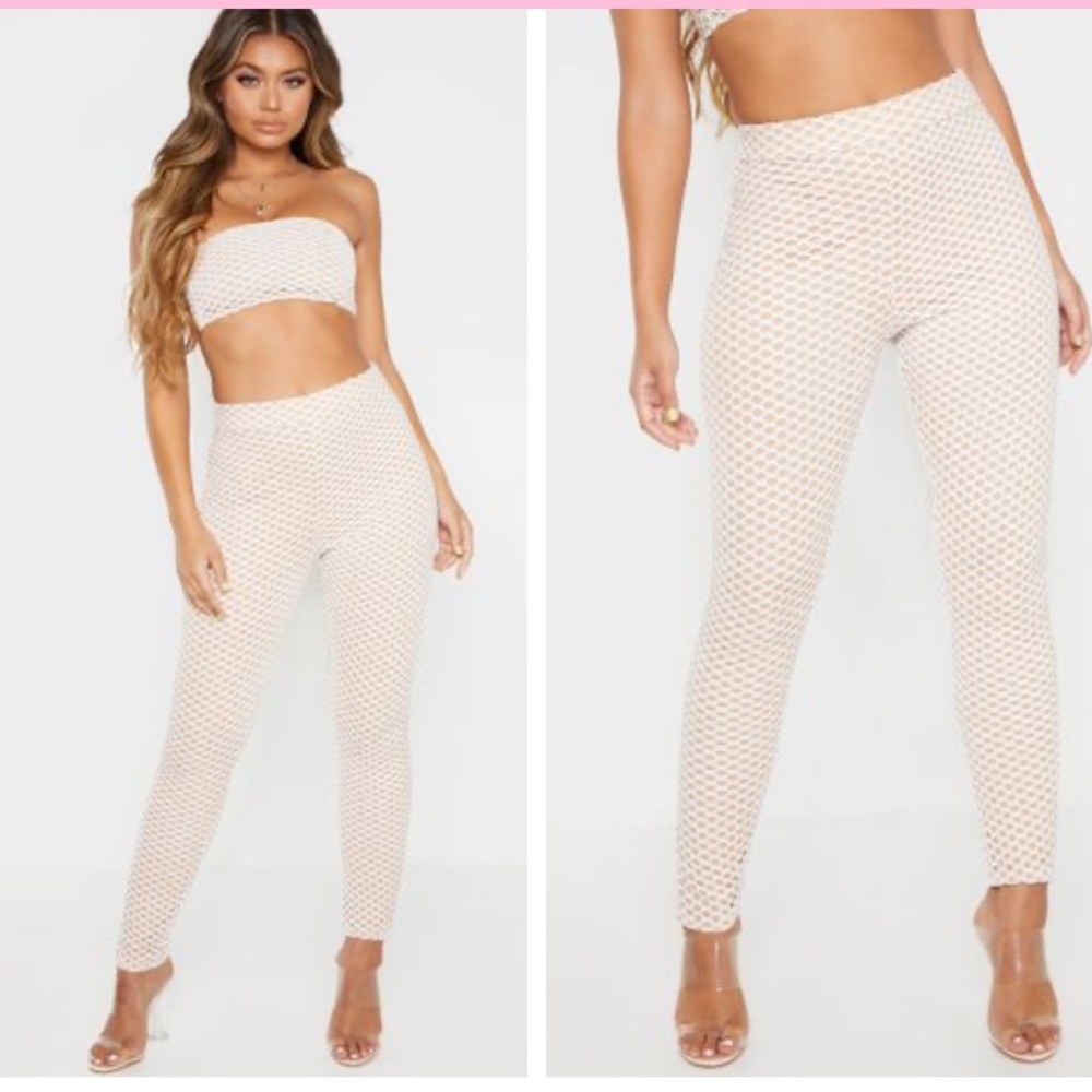 PRETTYLITTLETHING SET SIZE 2/4